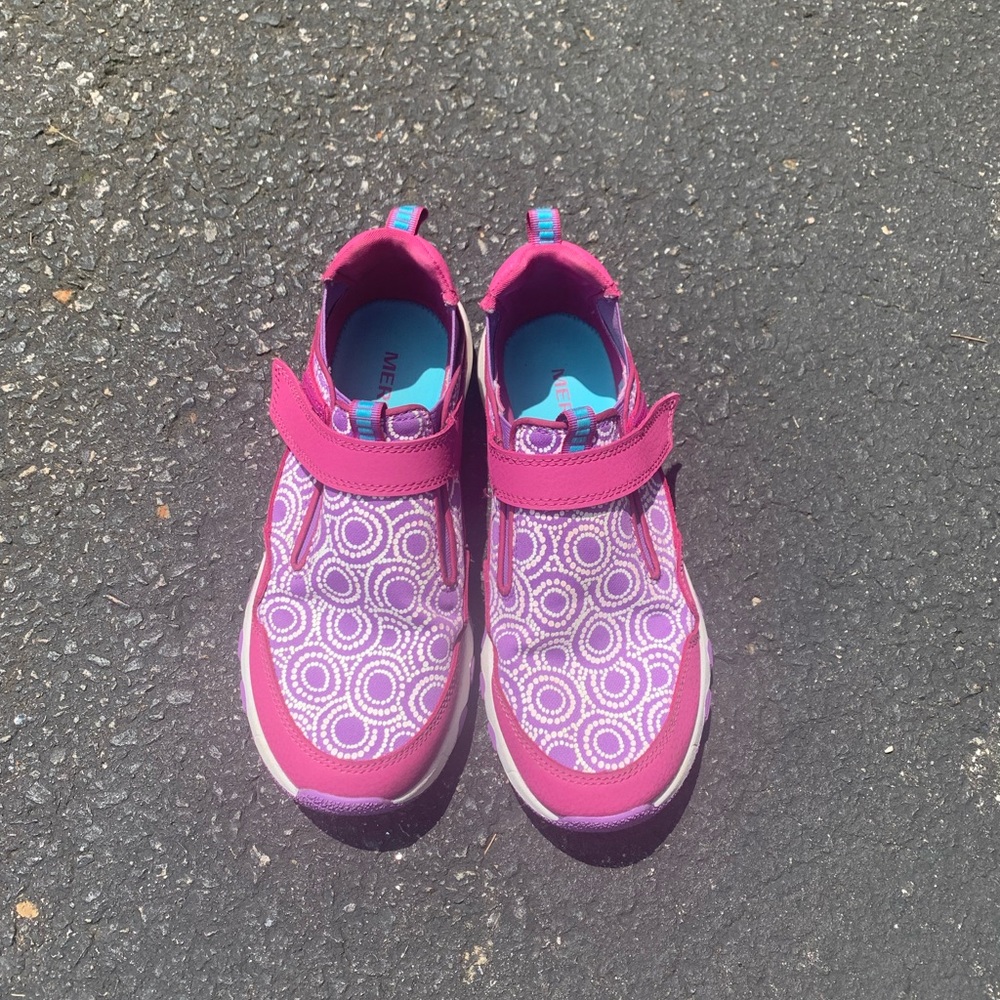 Kids Merrell Water Shoes (Big Kids Size 4)